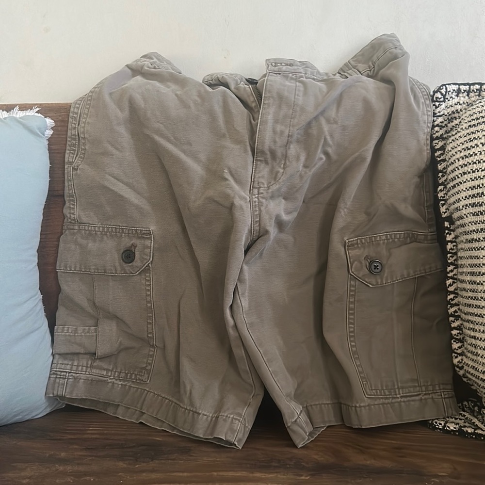 men’s vintage CHAPS cargo shorts